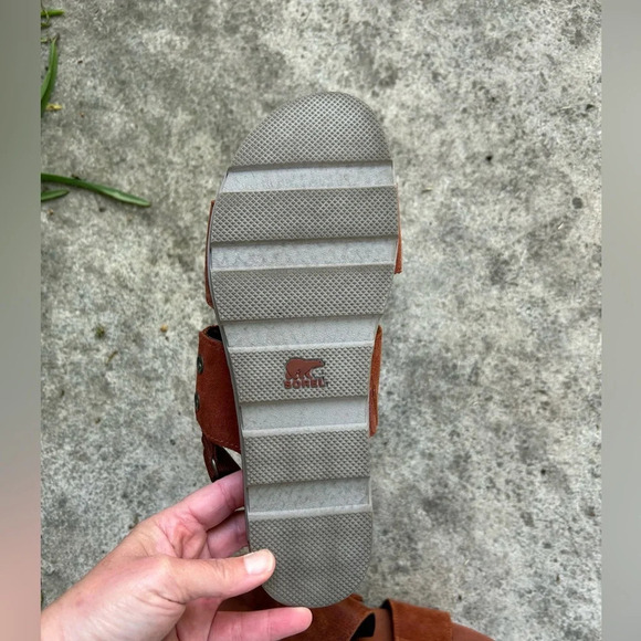 Sorel Torpeda Sandal, size 9 - Picture 8 of 10